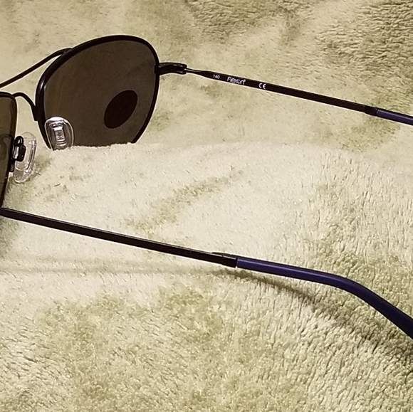 Designer sunglasses - Picture 3 of 3